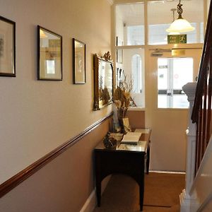 Single En-Suite Room